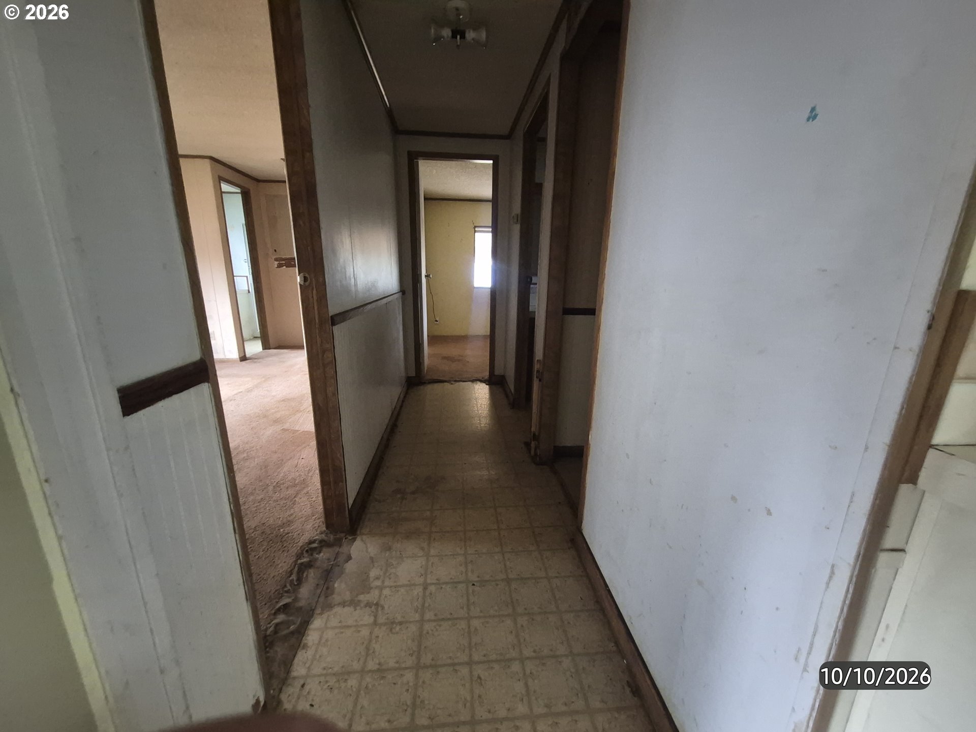 1047 S Easy St Property Photo 6