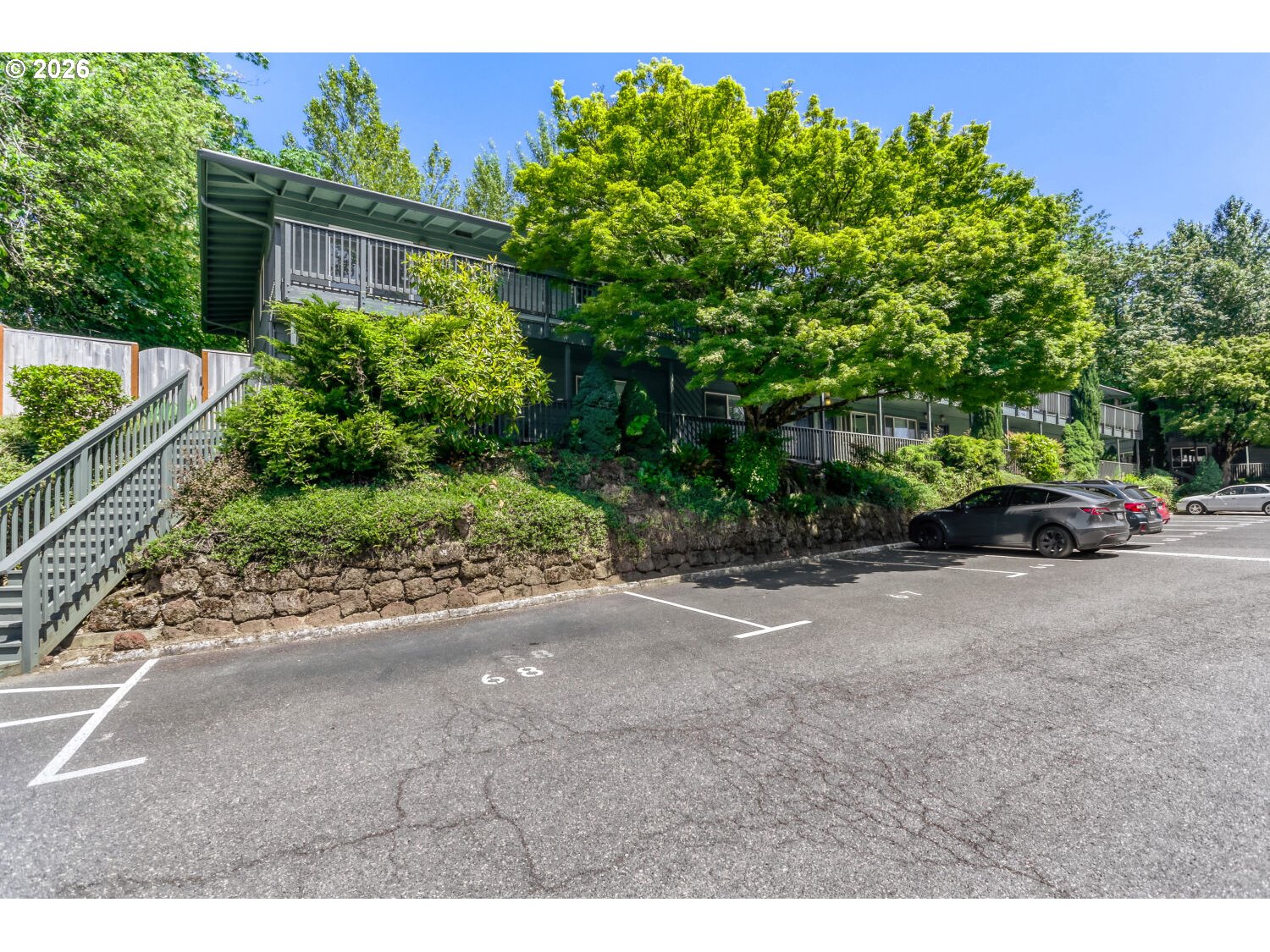 1045 SW BERTHA BLVD #7