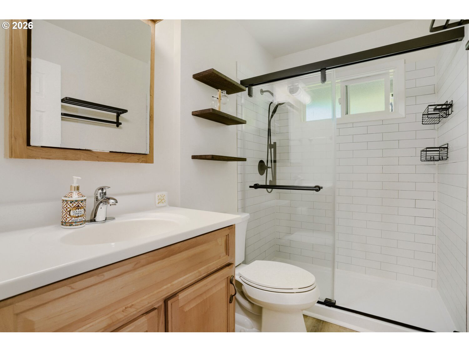 1045 Sw Bertha Blvd #7 Property Photo 15