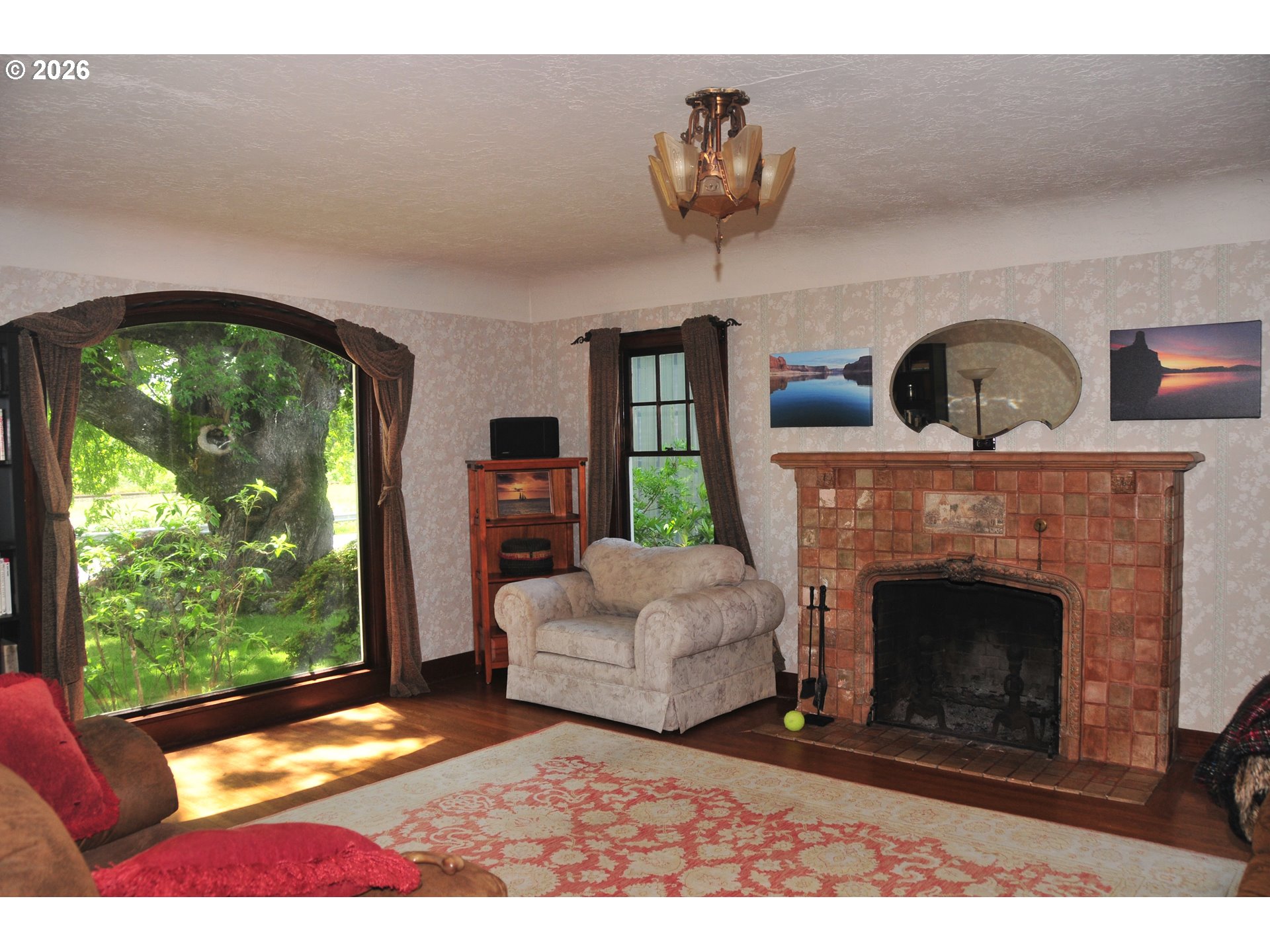 56647 Columbia River Hwy Property Photo 3