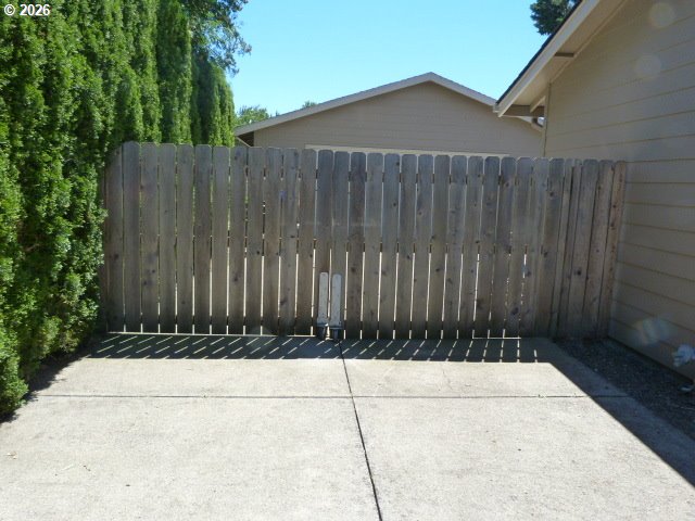 1575 Canary Ct Property Photo 2