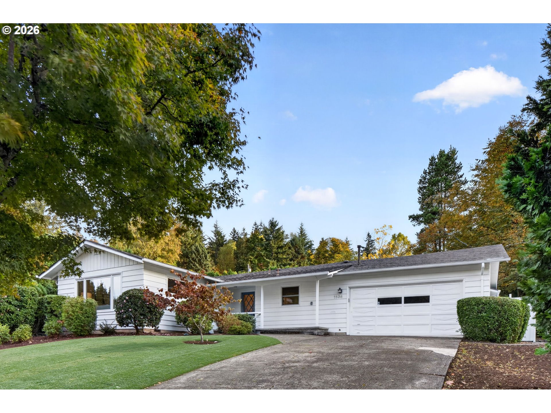 1538 PINE ST Property Photo 1