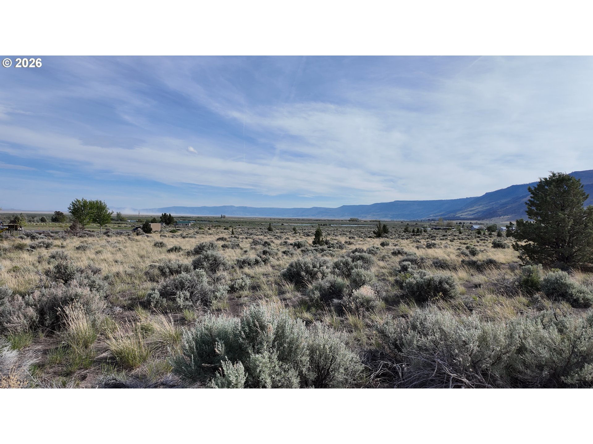 Carlon Lane Property Photo 1