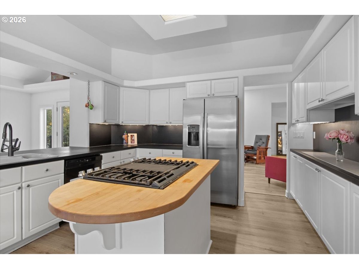 1746 Nw Sunburst Ter Property Photo 13