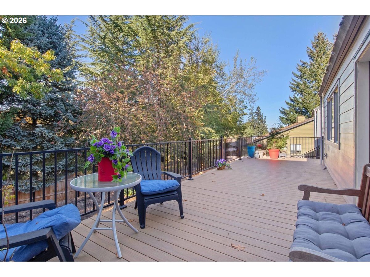 1746 Nw Sunburst Ter Property Photo 35