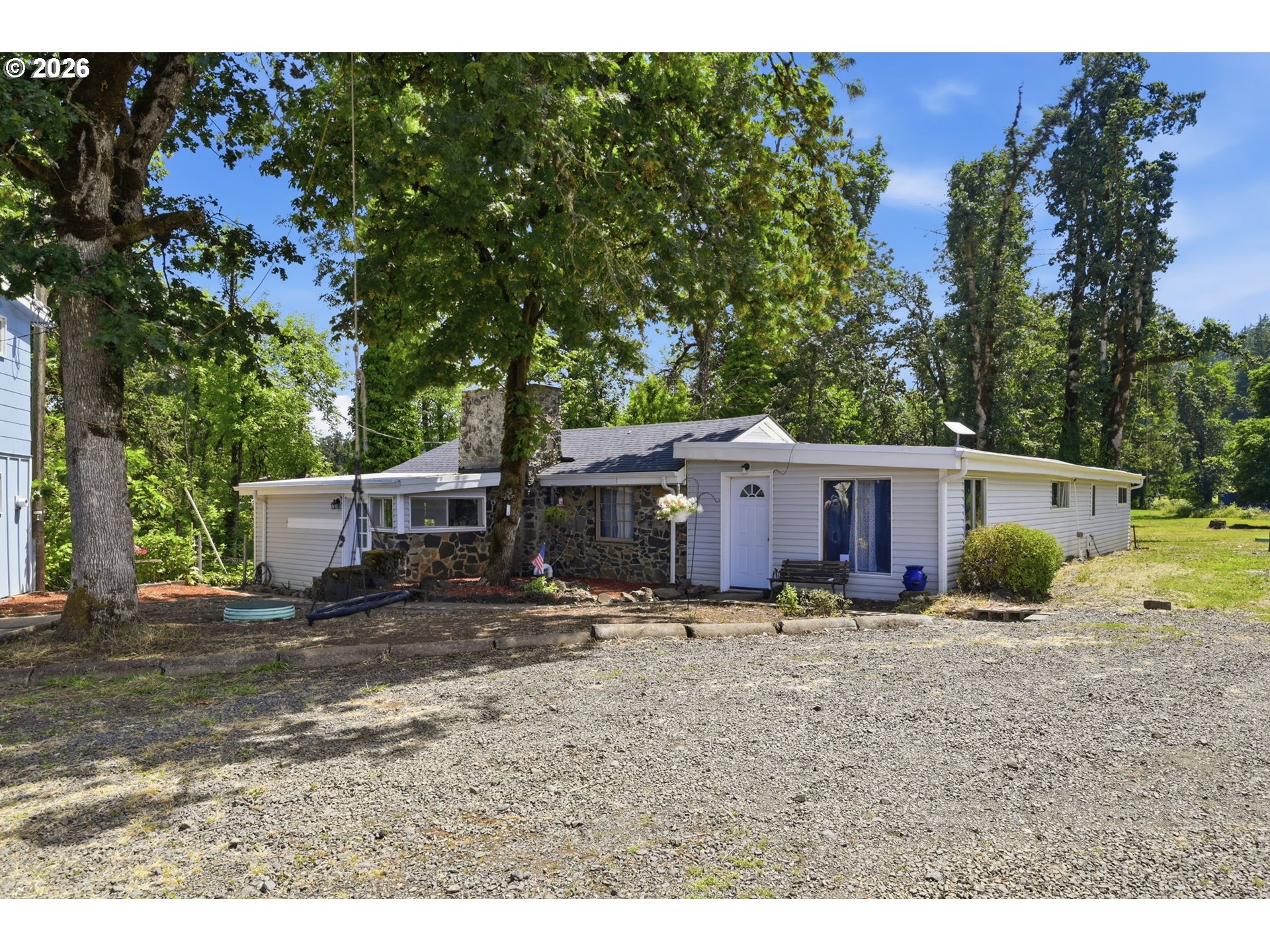 37340 Camp Creek Rd Property Photo 2