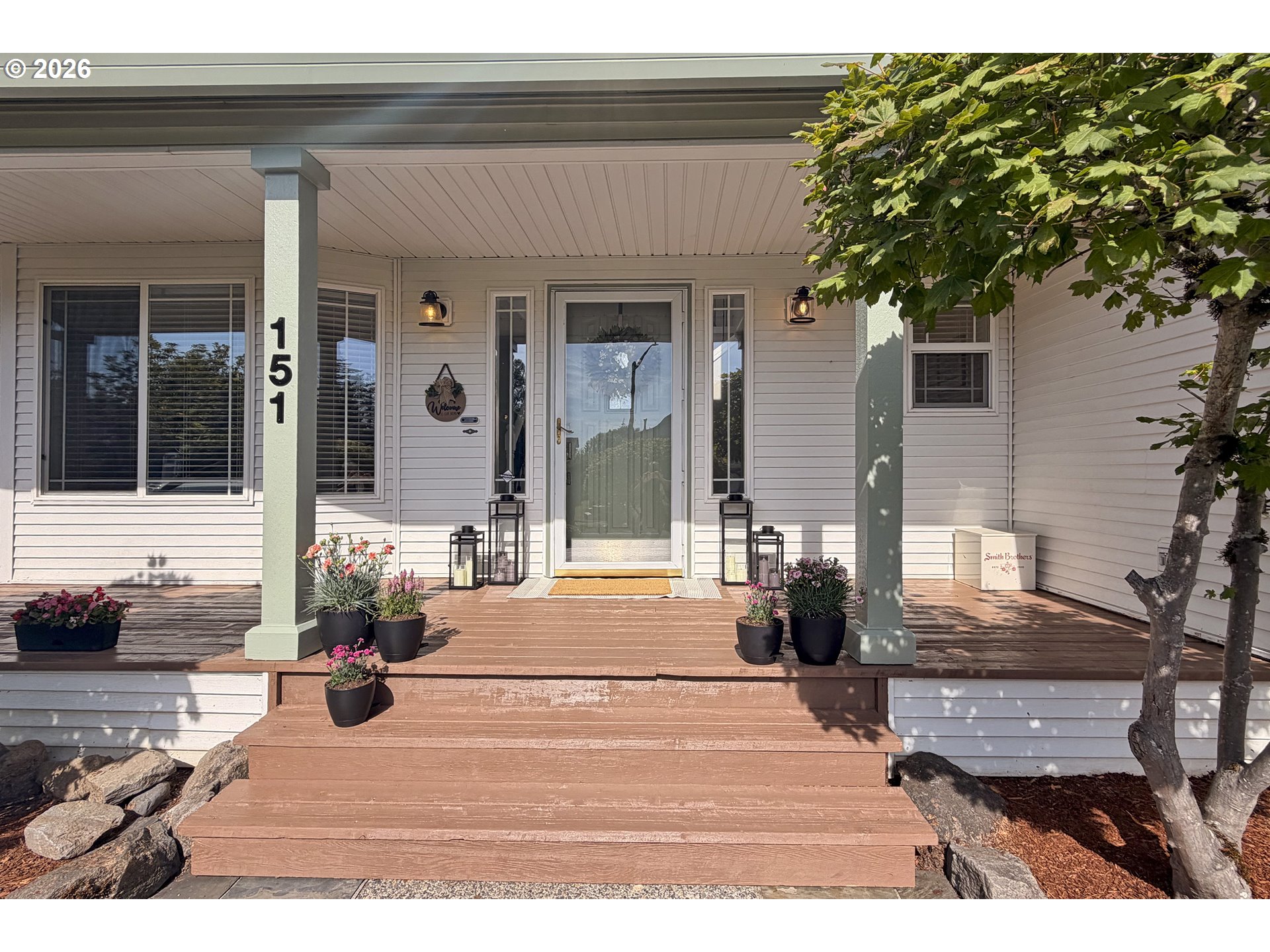 151 Se Condor Dr Property Photo 2