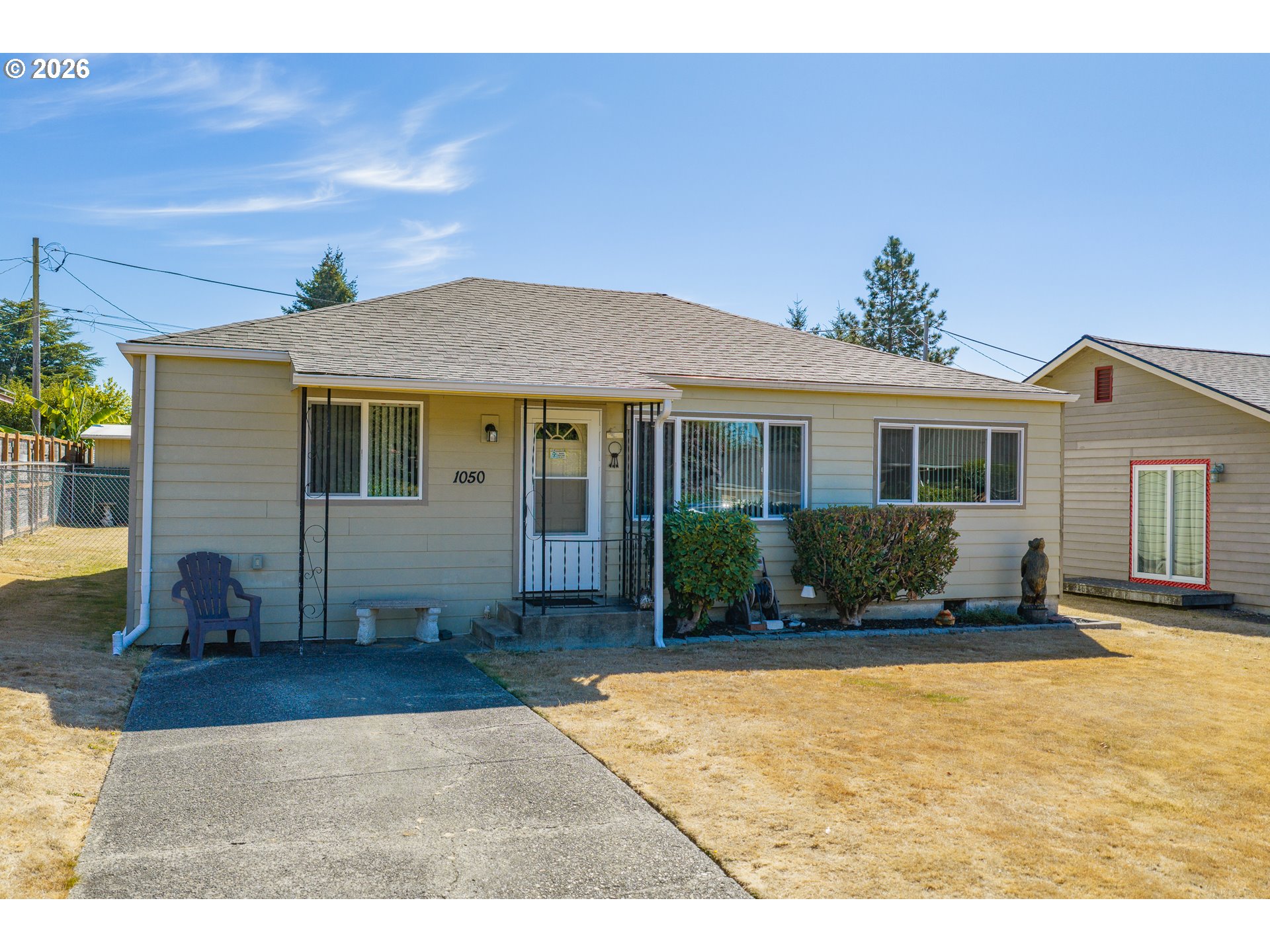 1050 N MYRTLE ST Property Photo 1