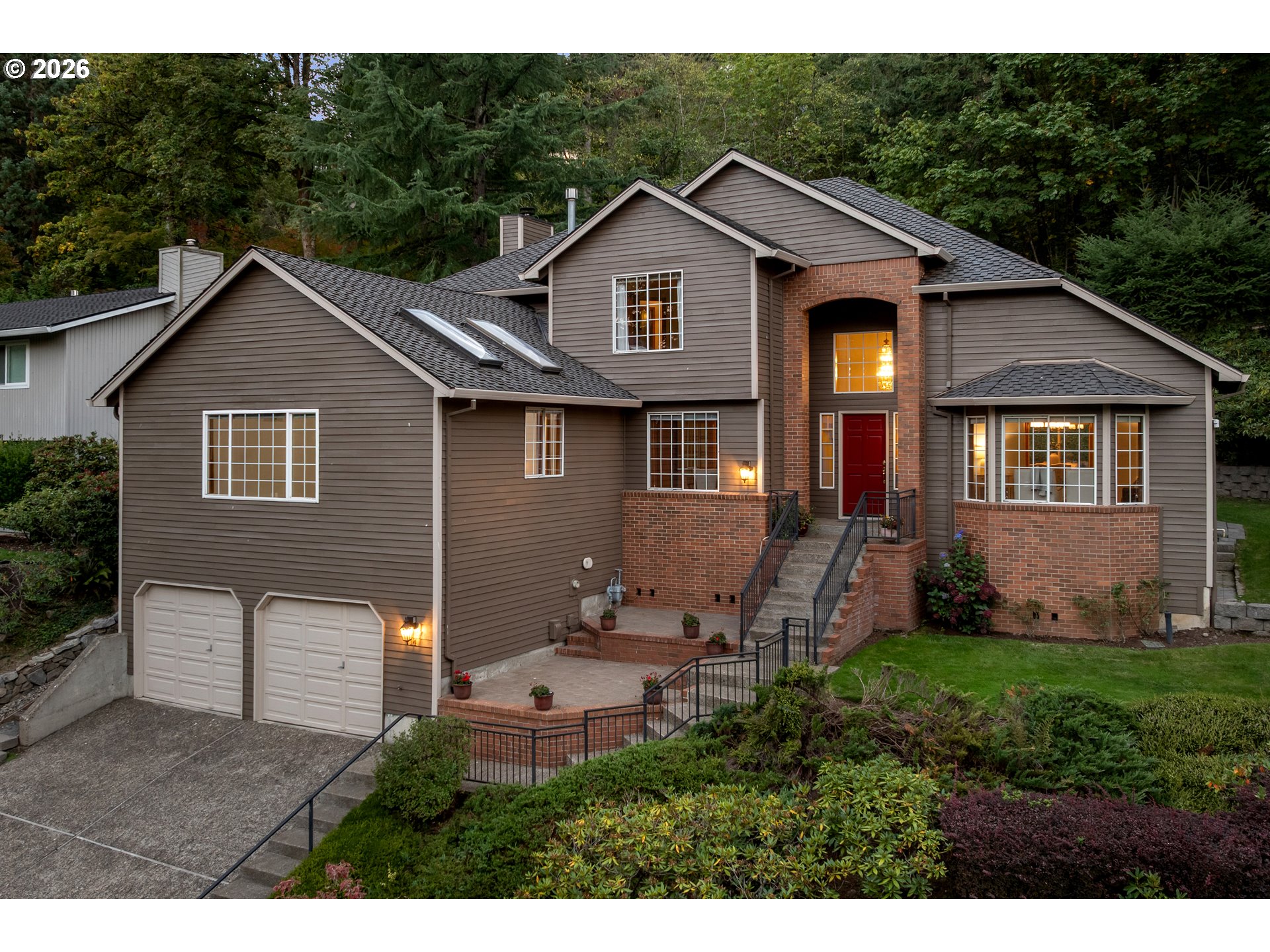 14 Grouse Ter Property Photo 1