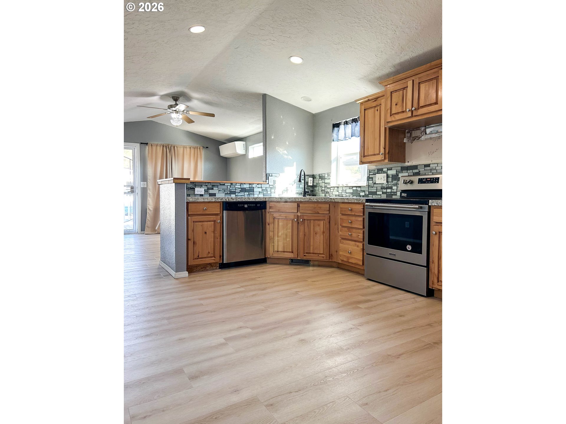31 Manor Loop Property Photo 5
