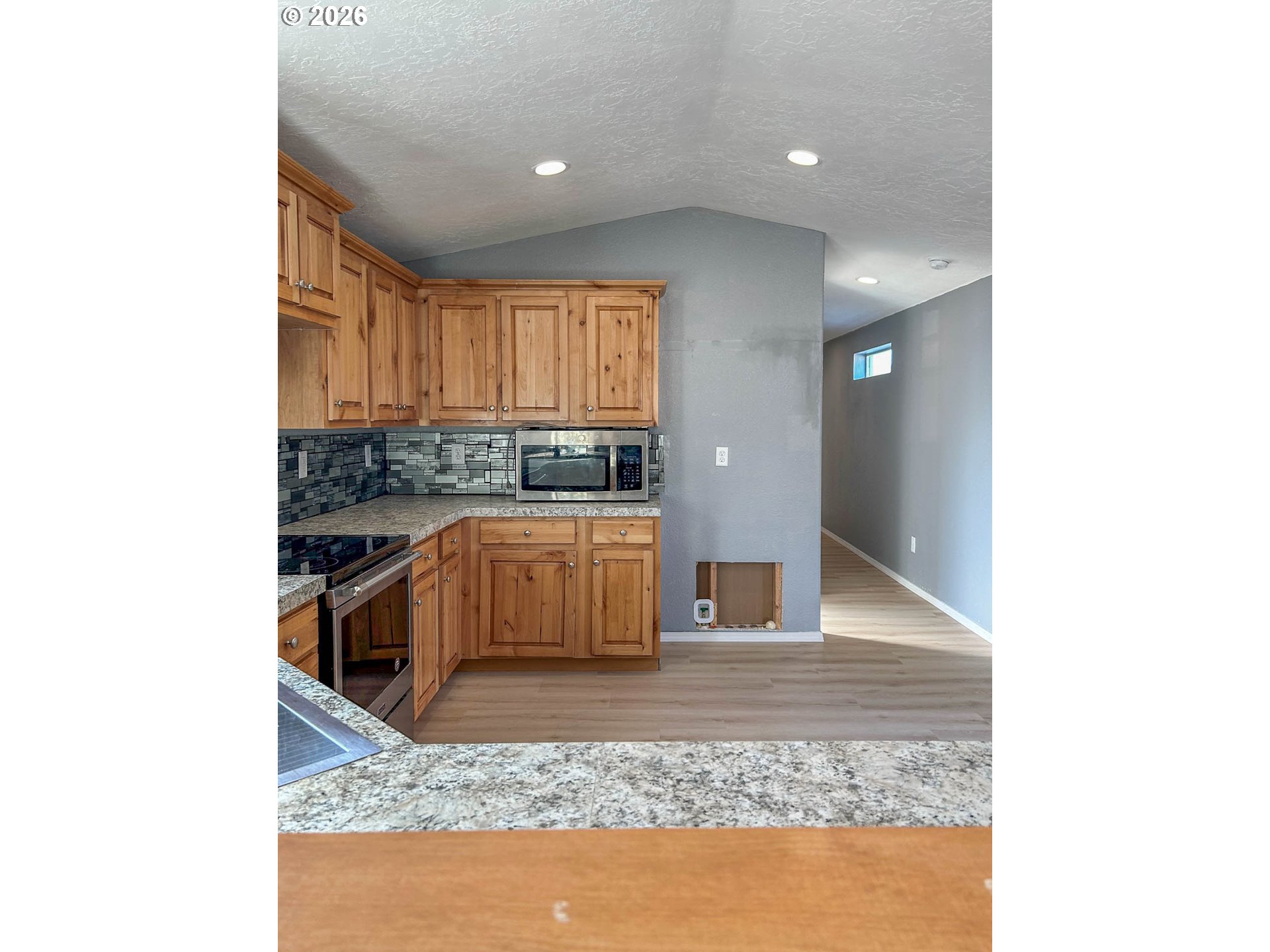 31 Manor Loop Property Photo 6