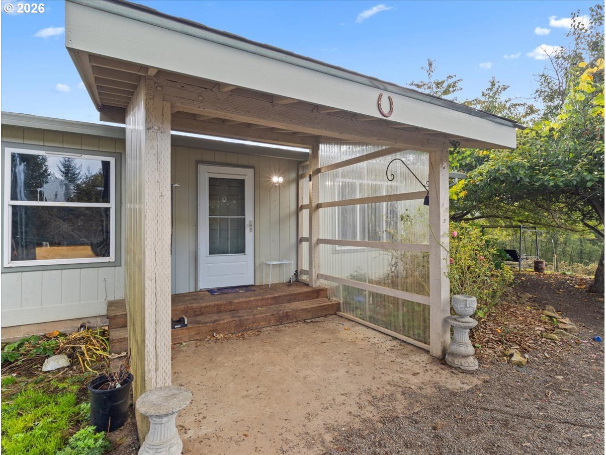424 Maranatha Rd Property Photo 5