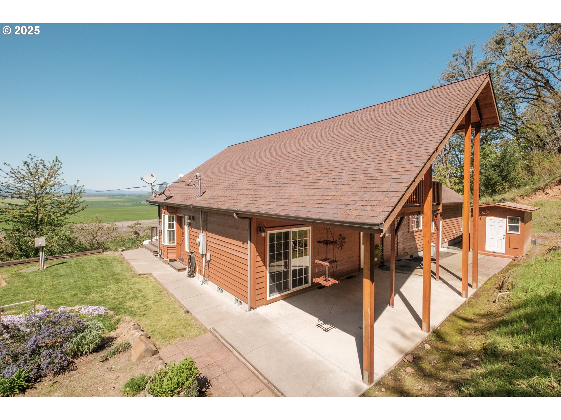 29109 Brownsville Rd Property Photo 2