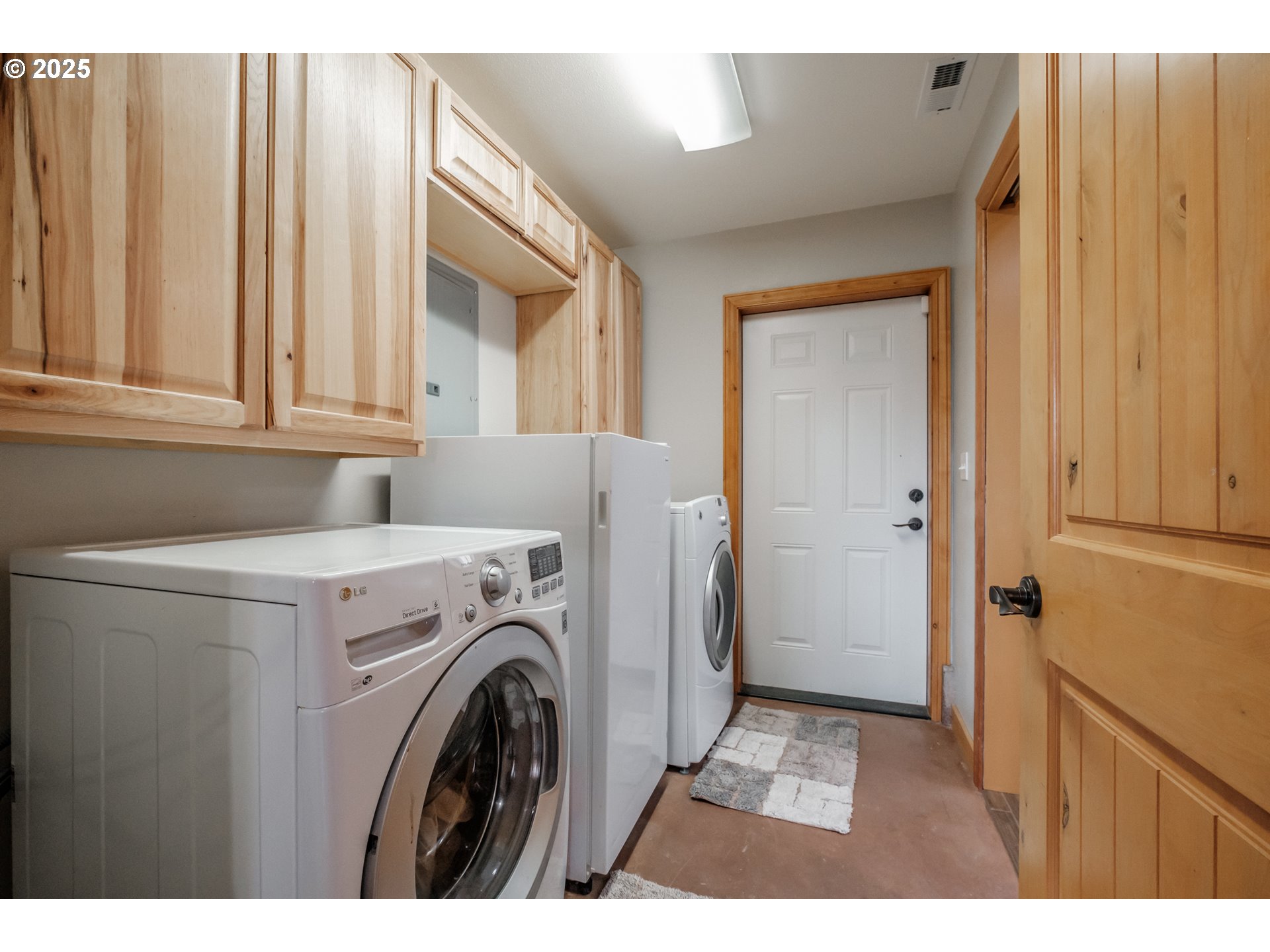 29109 Brownsville Rd Property Photo 18