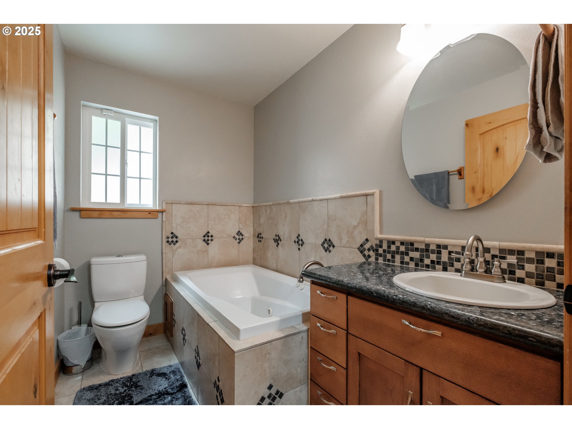 29109 Brownsville Rd Property Photo 22