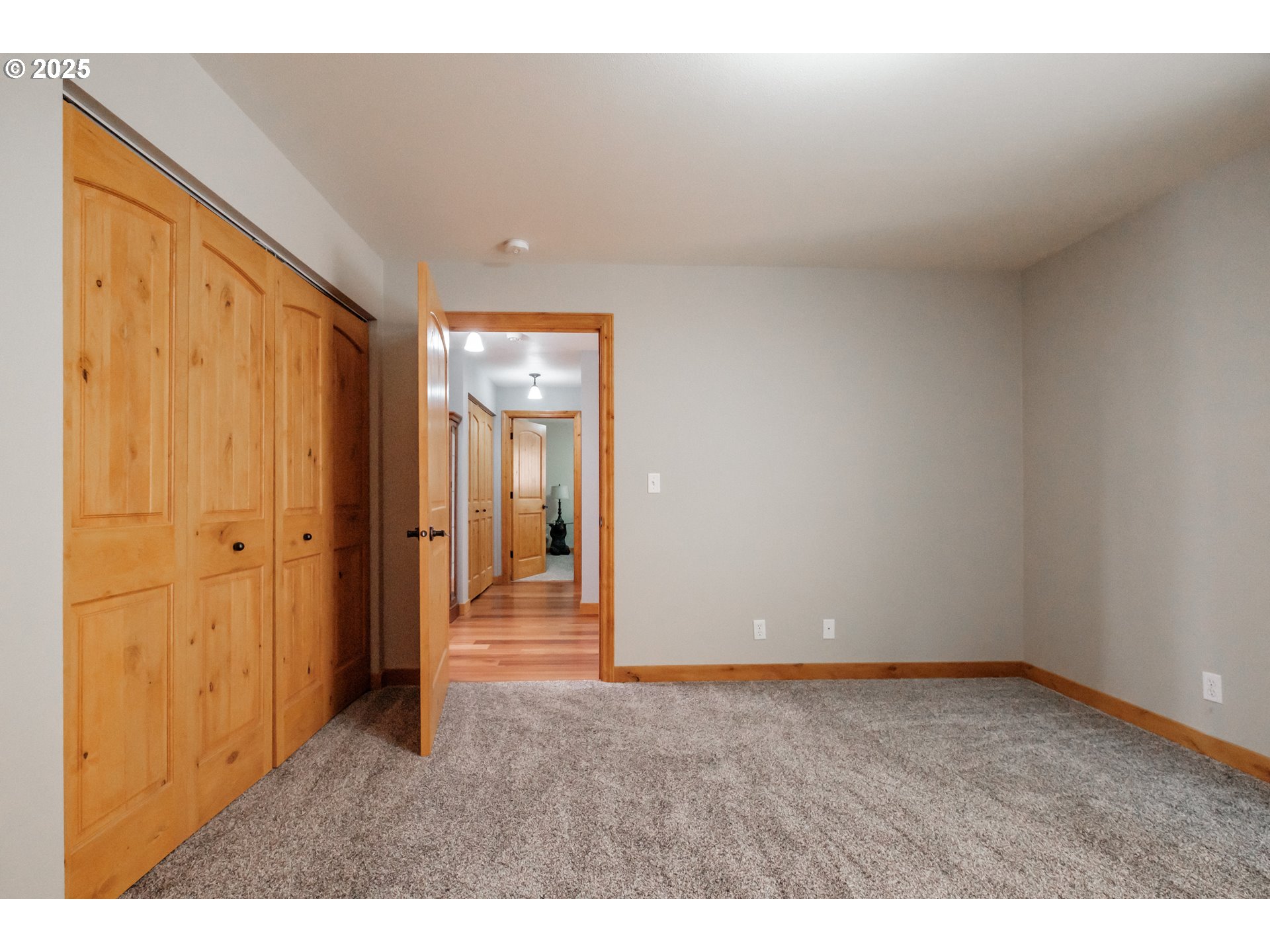 29109 Brownsville Rd Property Photo 25