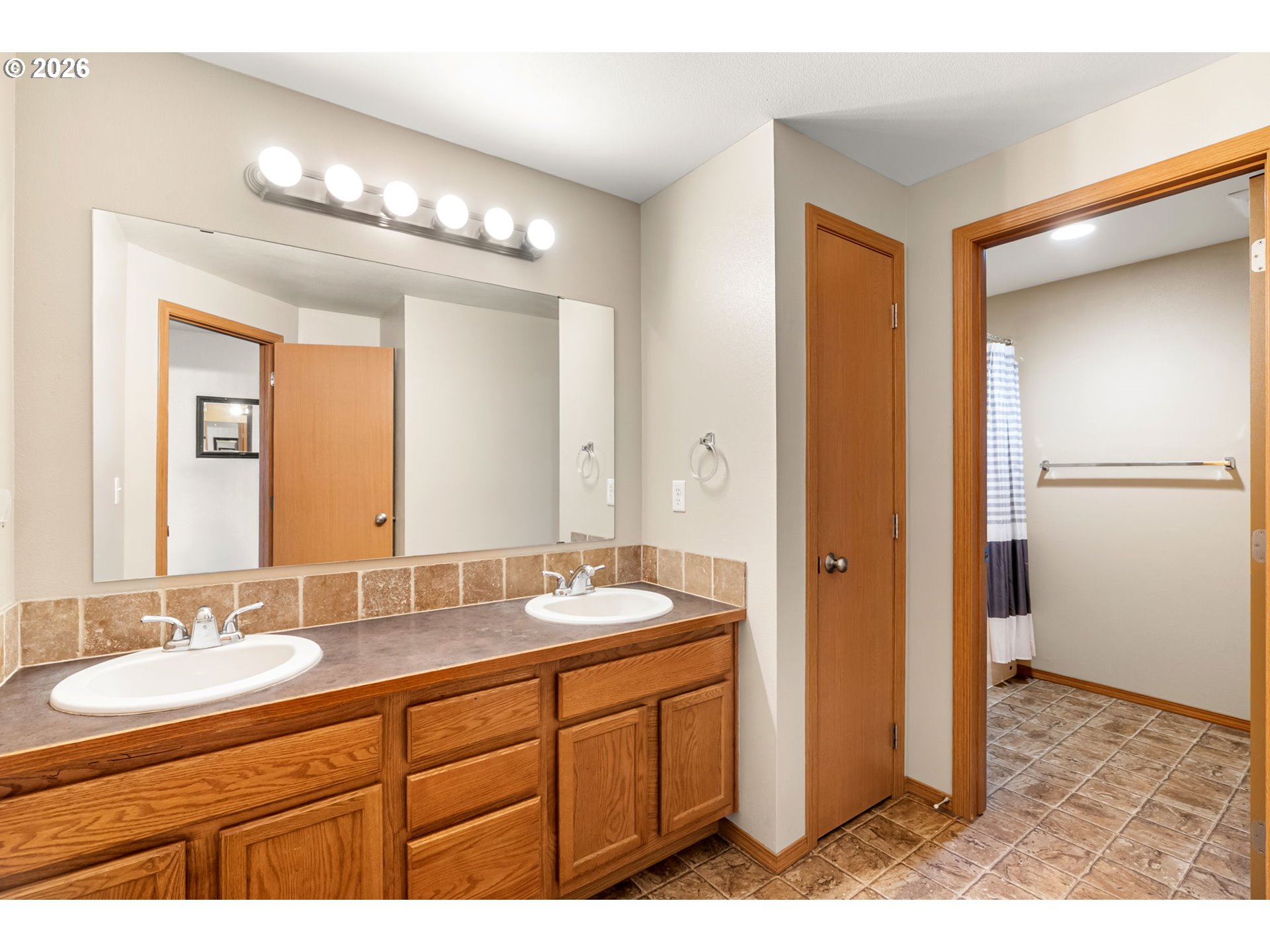 100 Grace Way Property Photo 16