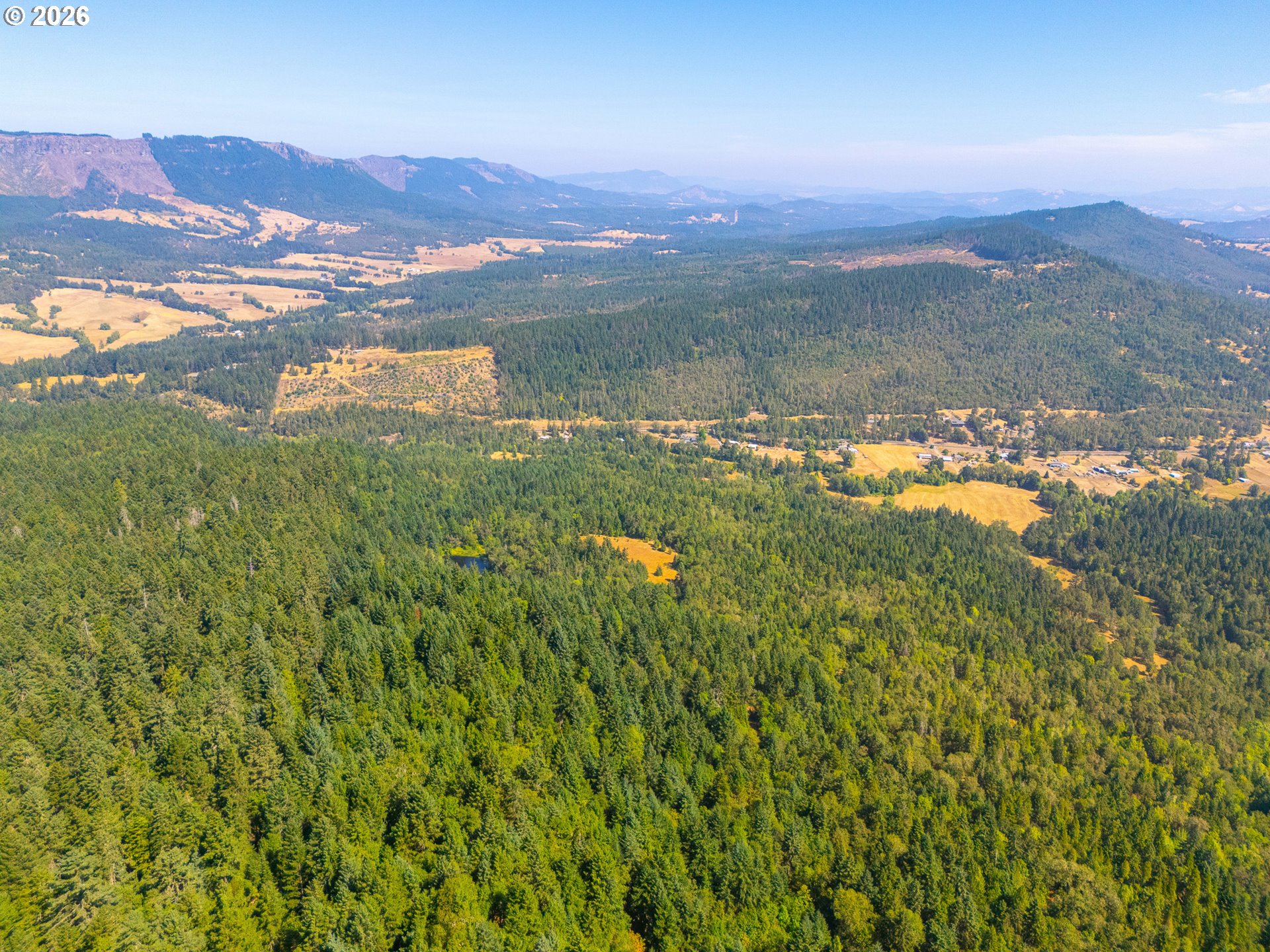 2894 Coos Bay Wagon Rd Property Photo 3