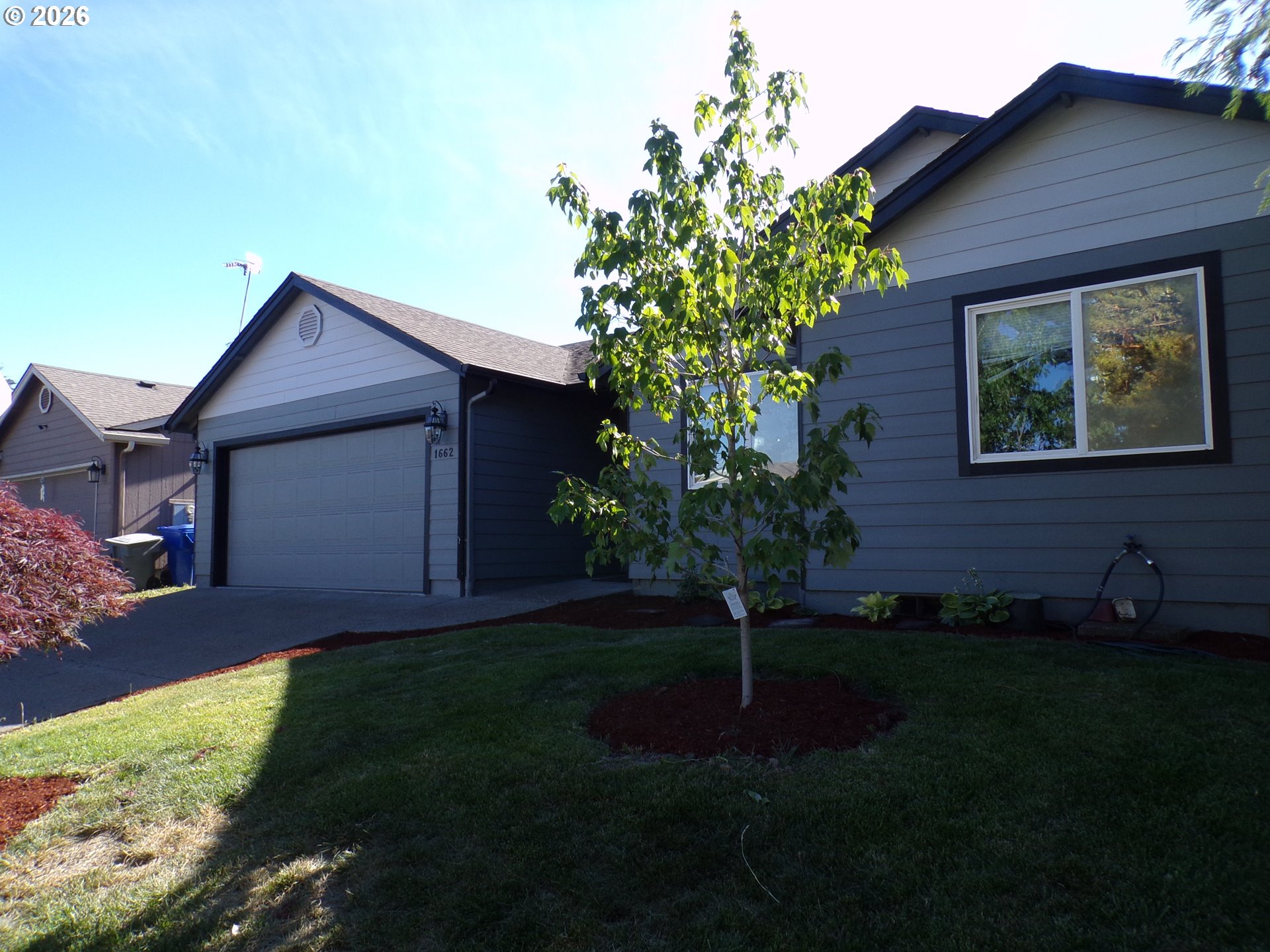 1662 Cherry Bark Ct Property Photo 2