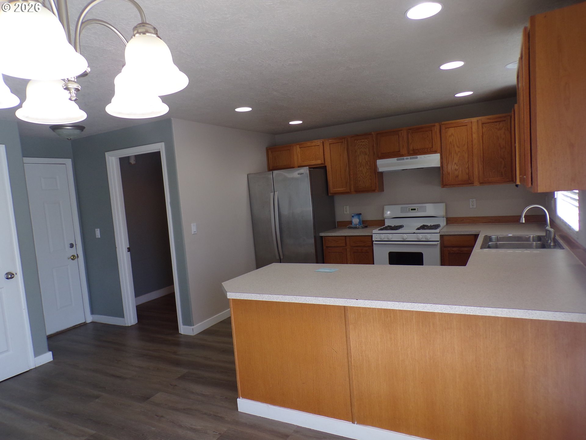 1662 Cherry Bark Ct Property Photo 4