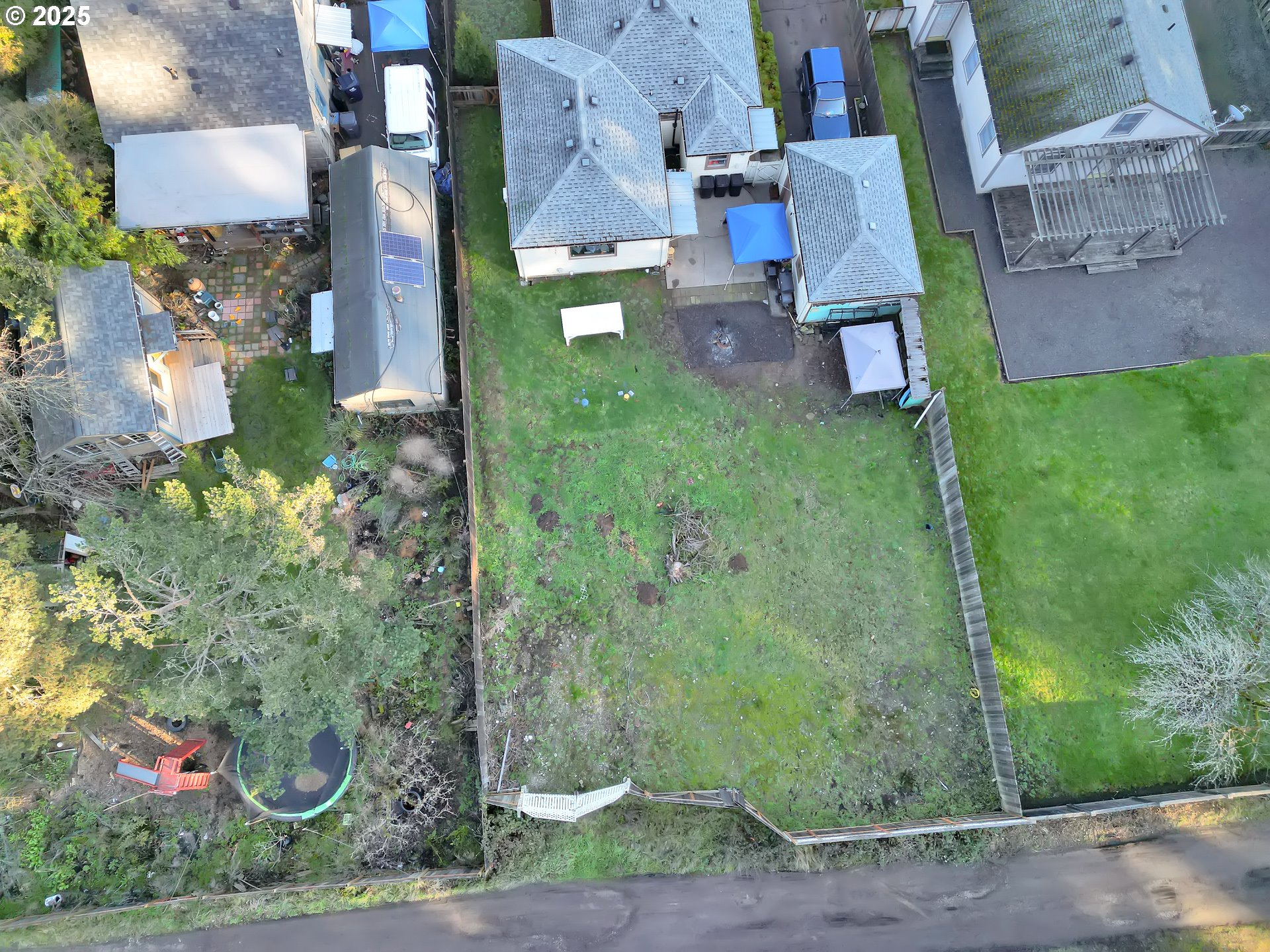 1652 Augusta Aly Property Photo 6