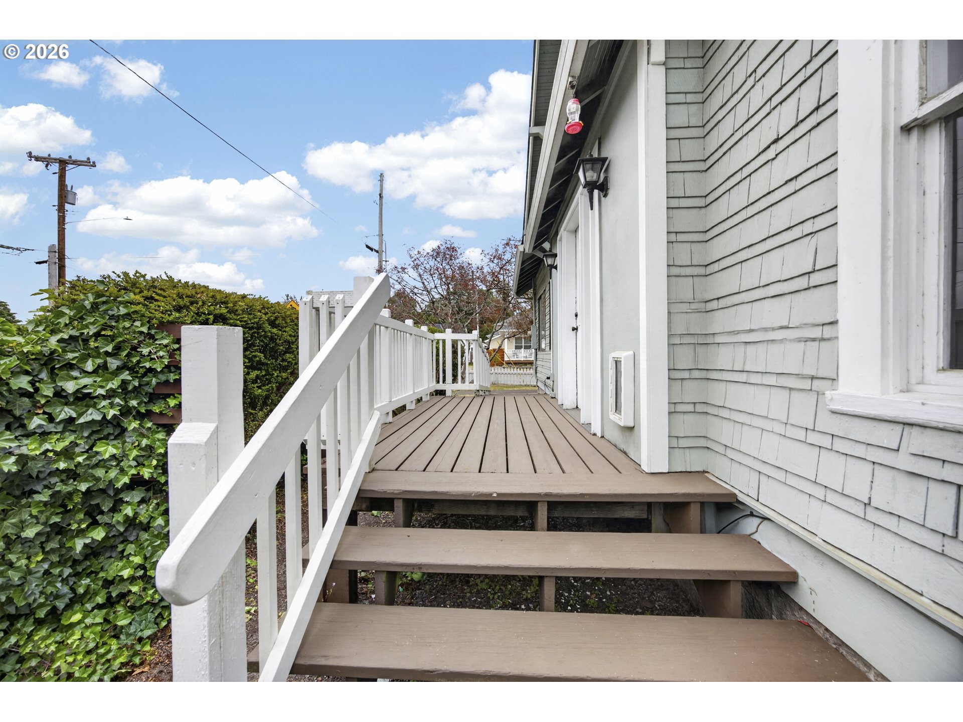 289 Harbor St Property Photo 5