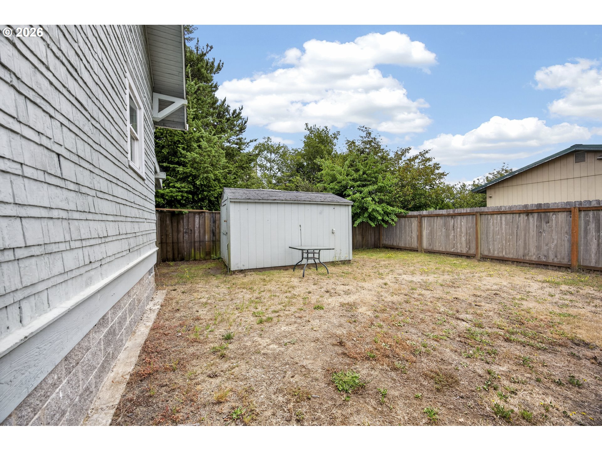 289 Harbor St Property Photo 7