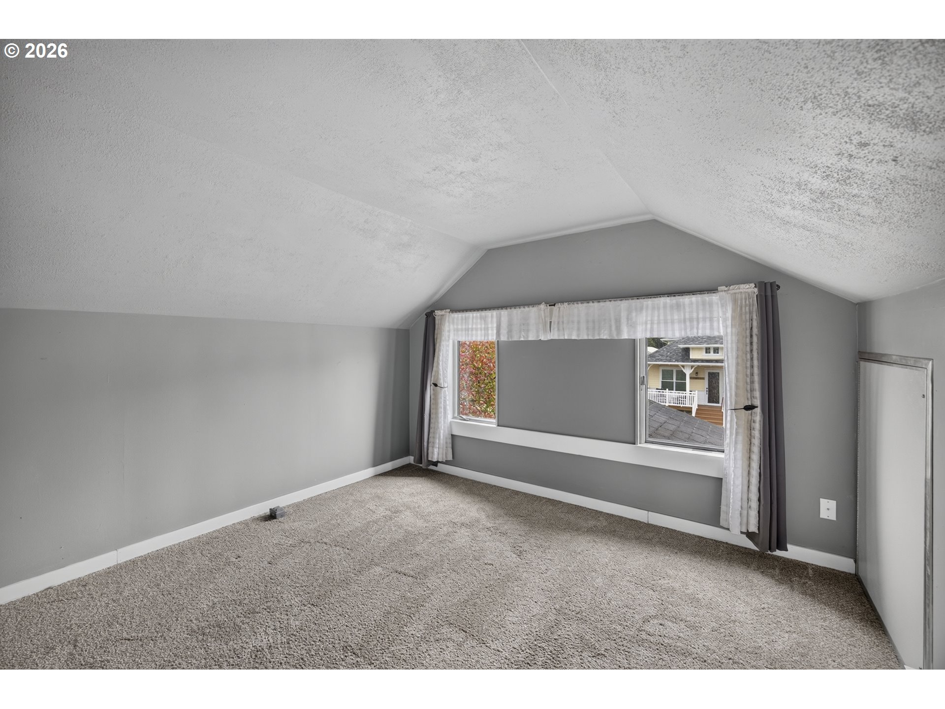 289 Harbor St Property Photo 23