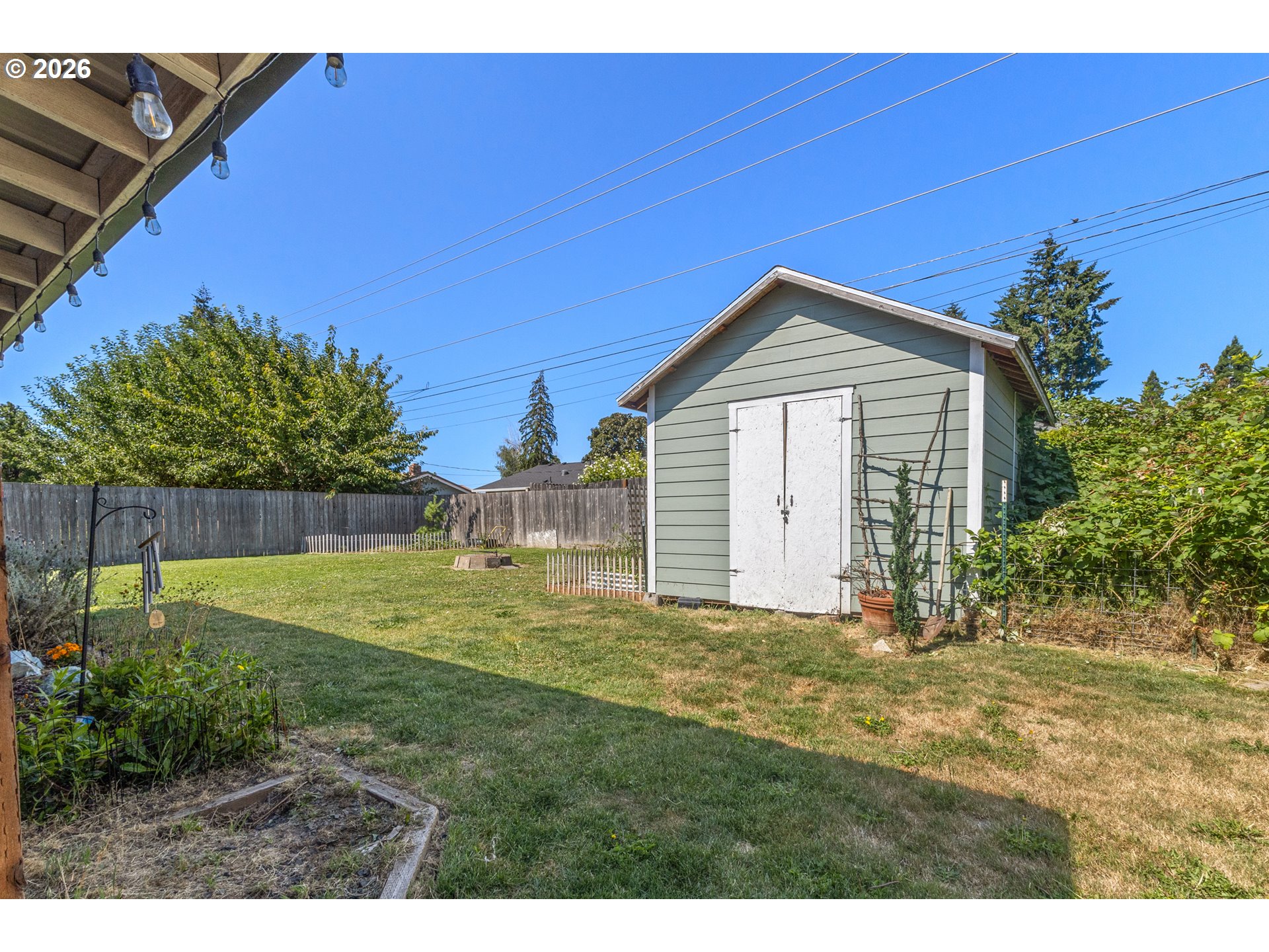 444 Heffley St S Property Photo 26