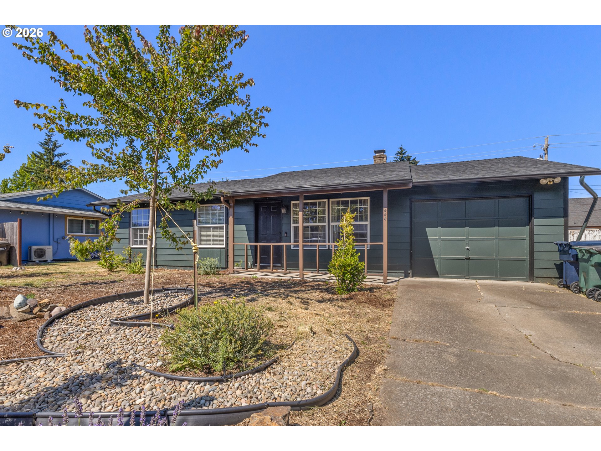444 Heffley St S Property Photo 35