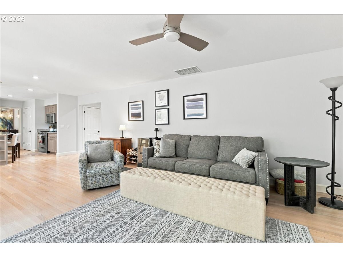 2840 Nw Walden Dr Property Photo 19