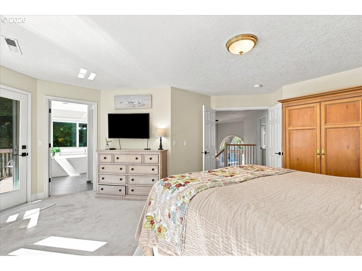 2840 Nw Walden Dr Property Photo 28