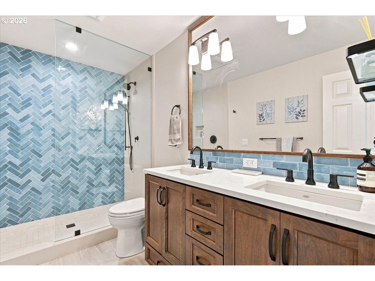 2840 Nw Walden Dr Property Photo 39