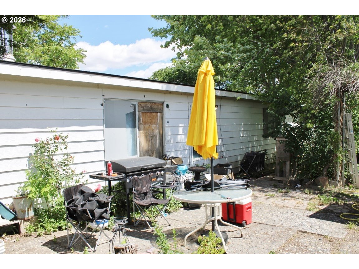 70822 Sw Douglas Dr Property Photo 2