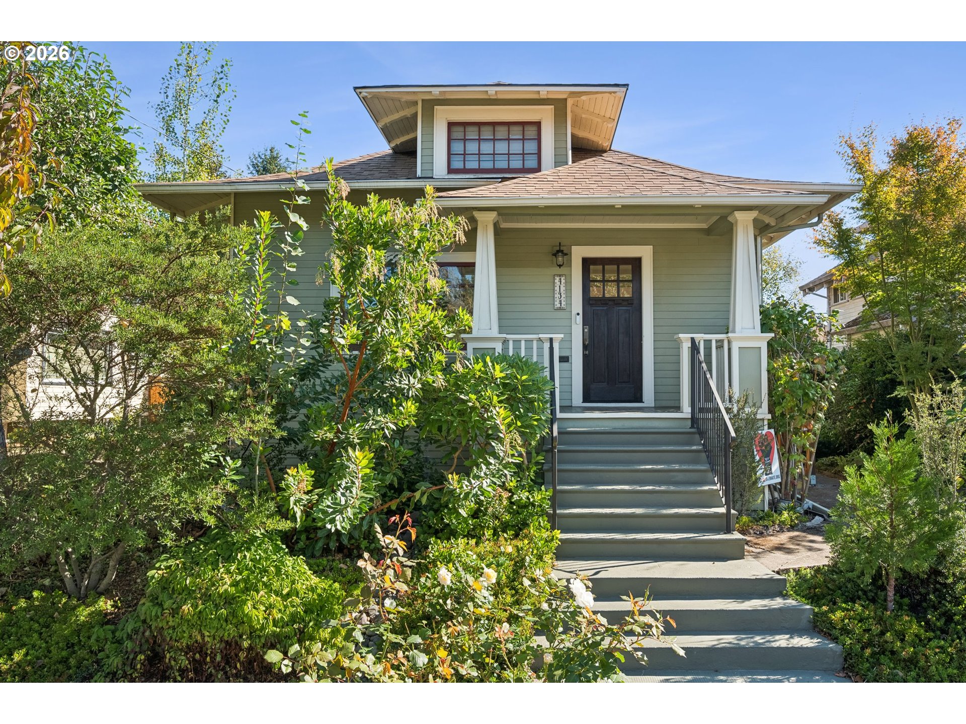 4134 N Haight Ave Property Photo 1