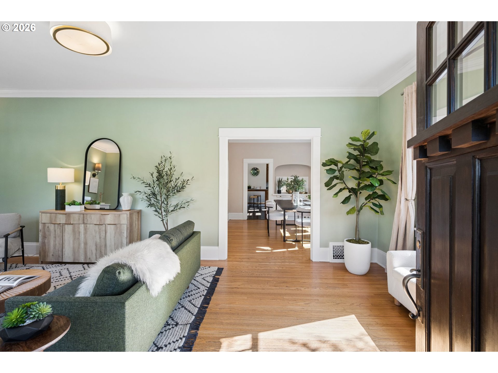 4134 N Haight Ave Property Photo 5