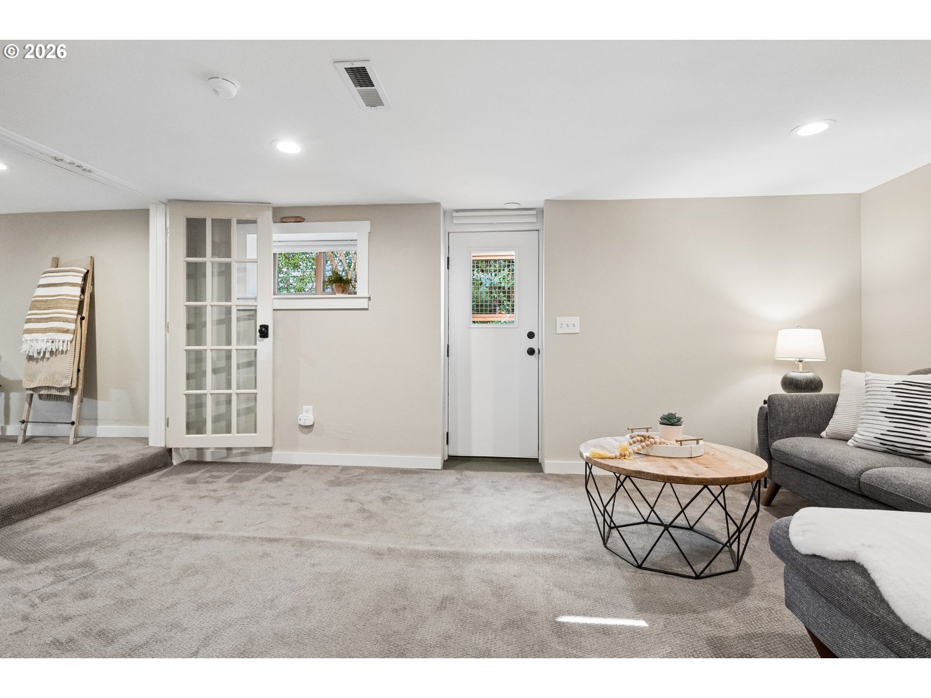 4134 N Haight Ave Property Photo 28