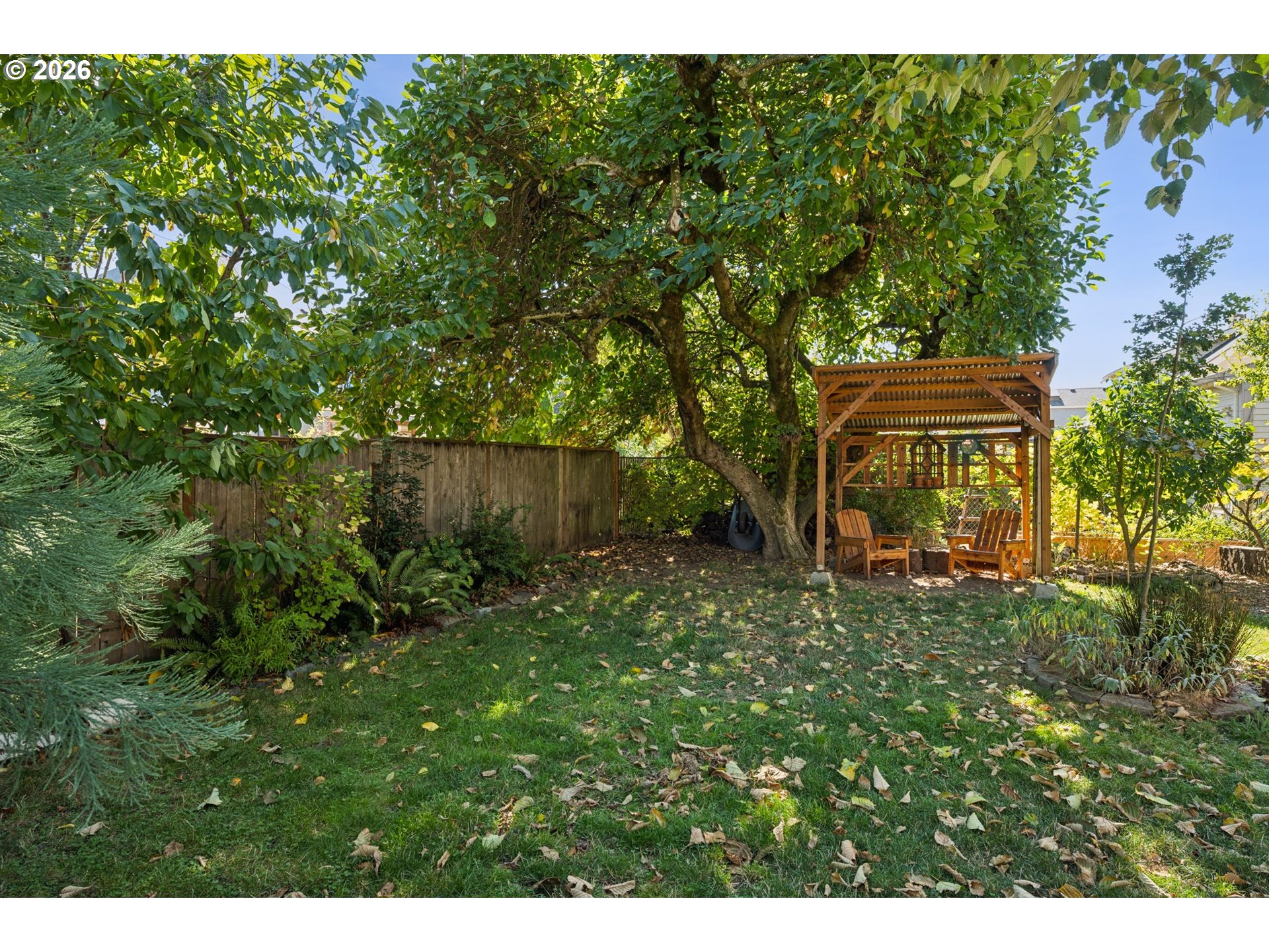 4134 N Haight Ave Property Photo 42