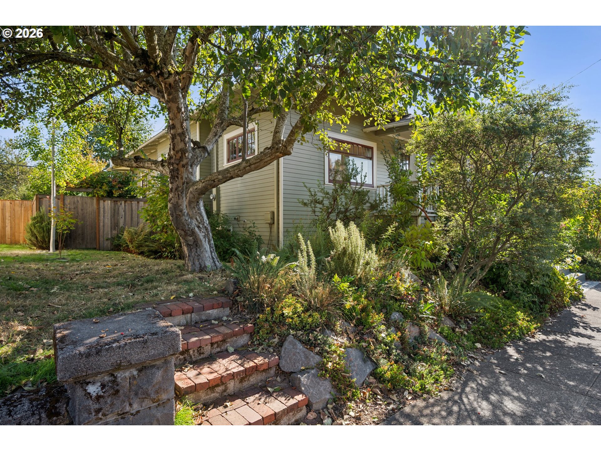 4134 N Haight Ave Property Photo 45