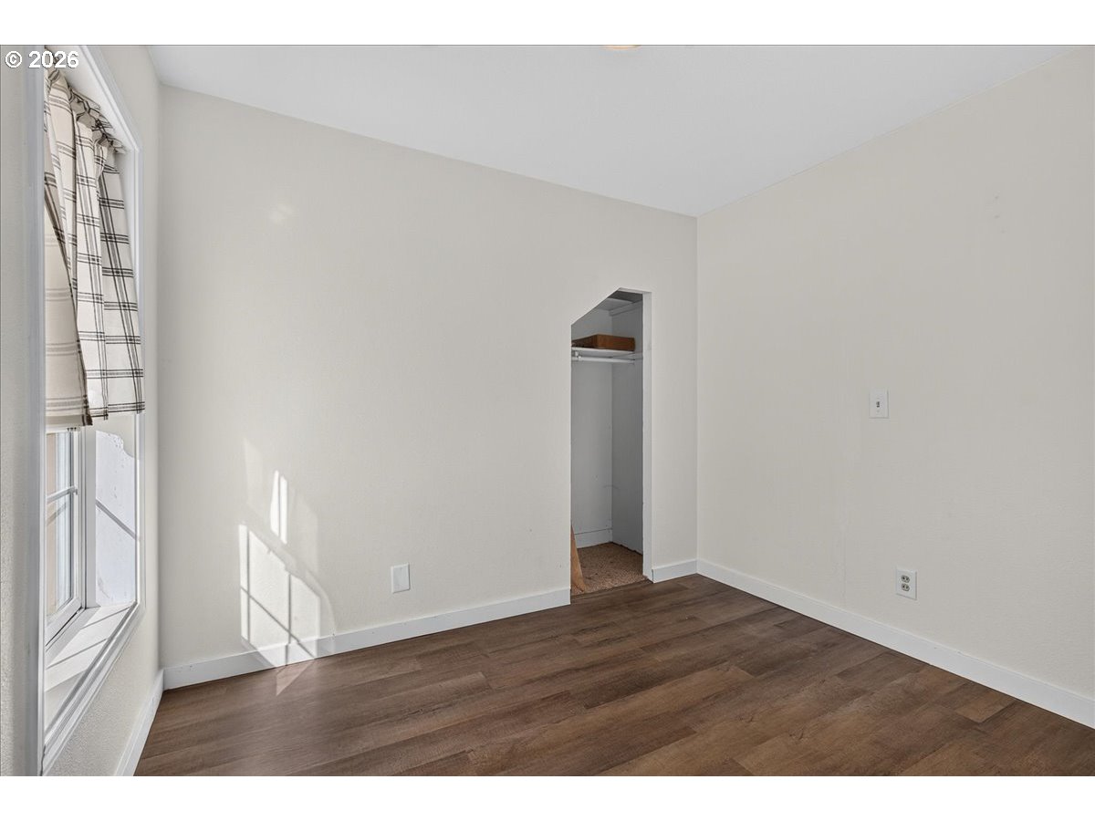 25194 Webster Ave Property Photo 20