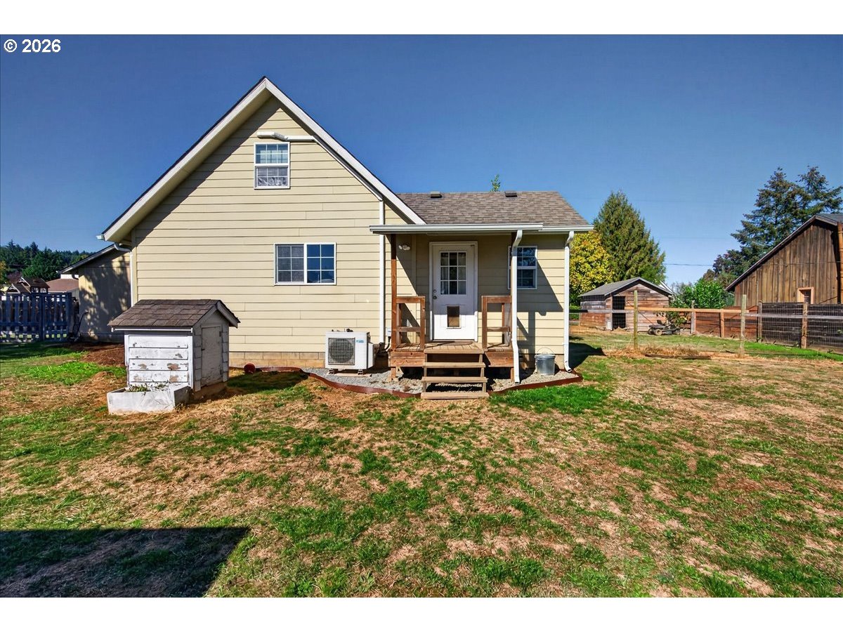 25194 Webster Ave Property Photo 35