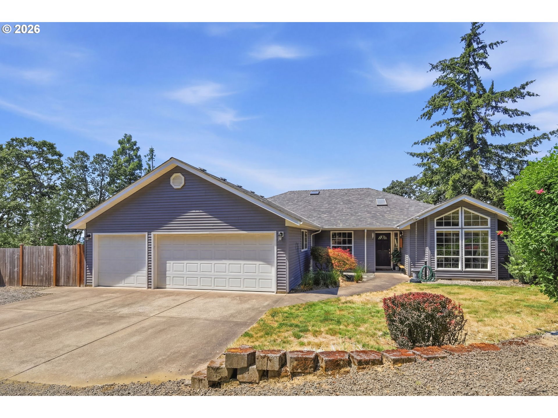 33833 Ne Sunnyview Dr Property Photo 1