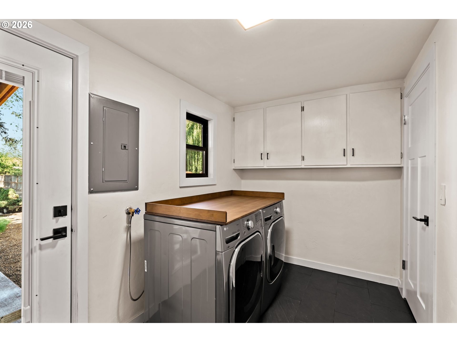 1928 Arthur St Property Photo 22