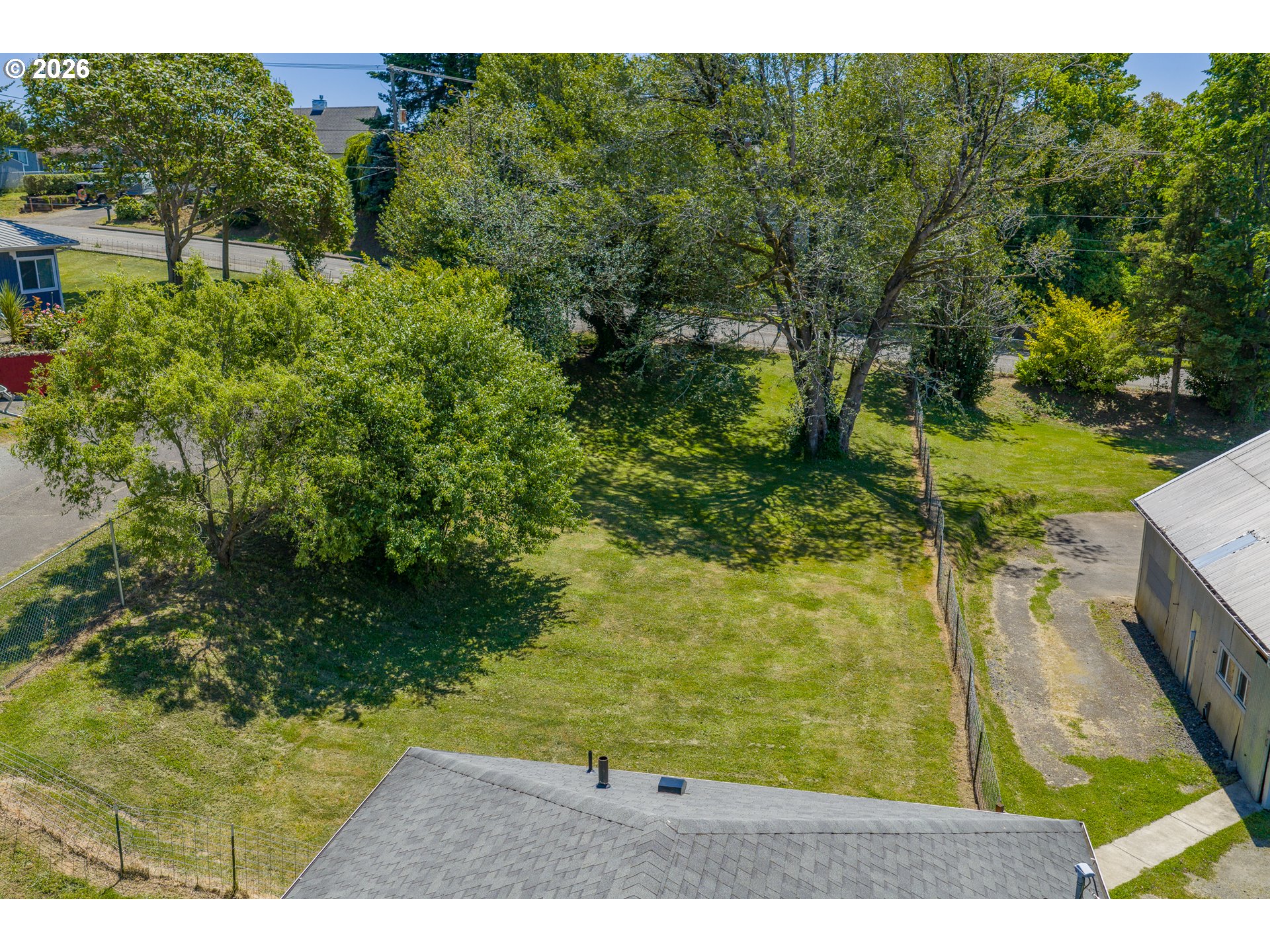 1228 Spruce St Property Photo 38