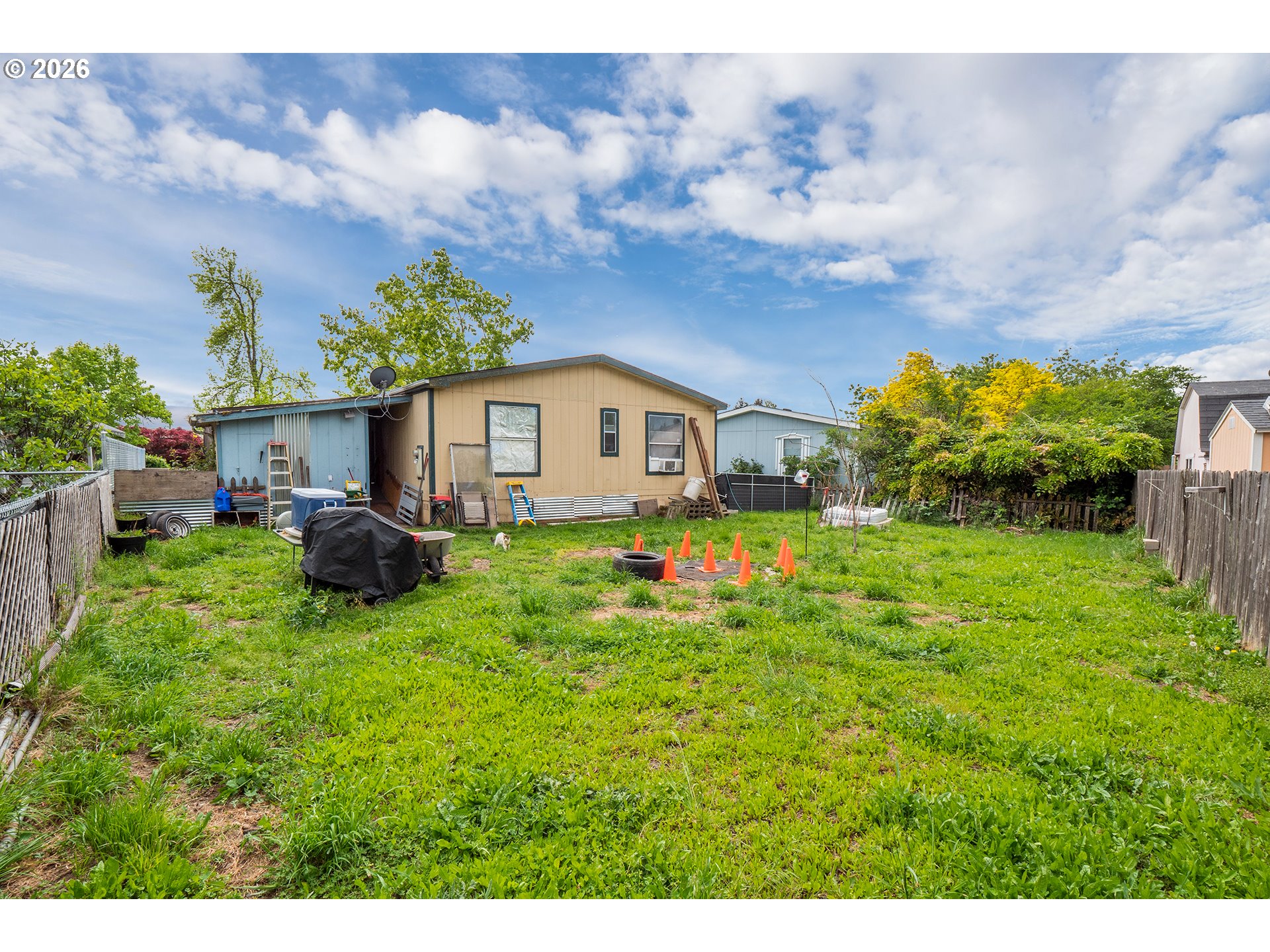 496 Scotts Glen Dr Property Photo 15
