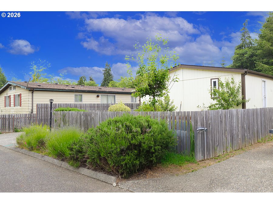 63615 Centennial Rd Property Photo 2