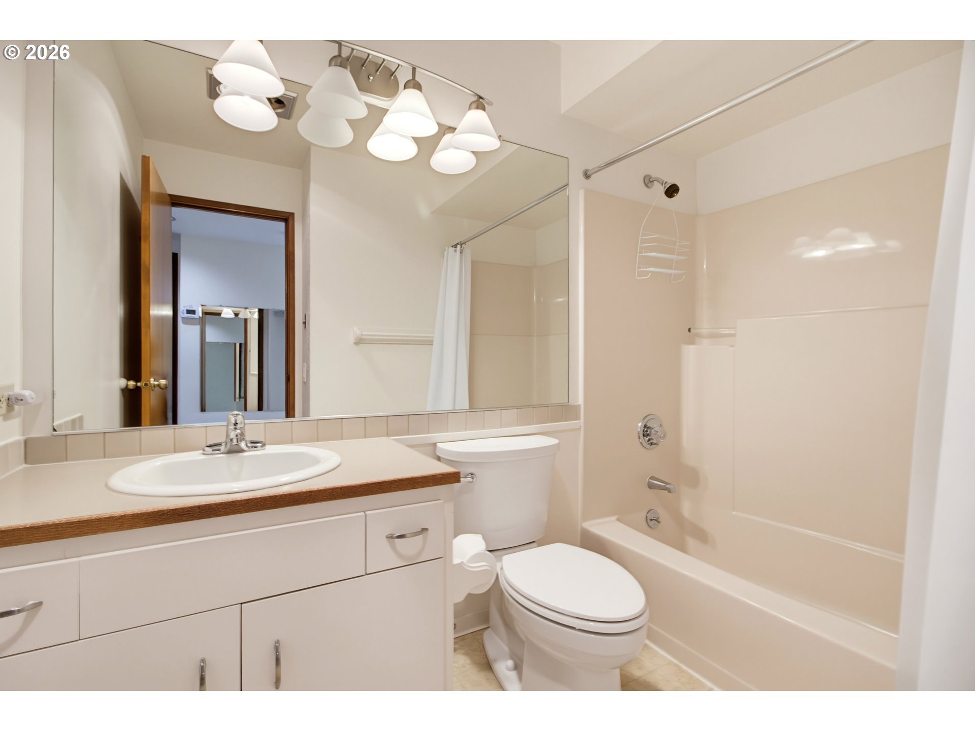 2624 Se Baypoint Dr 6 Property Photo 25