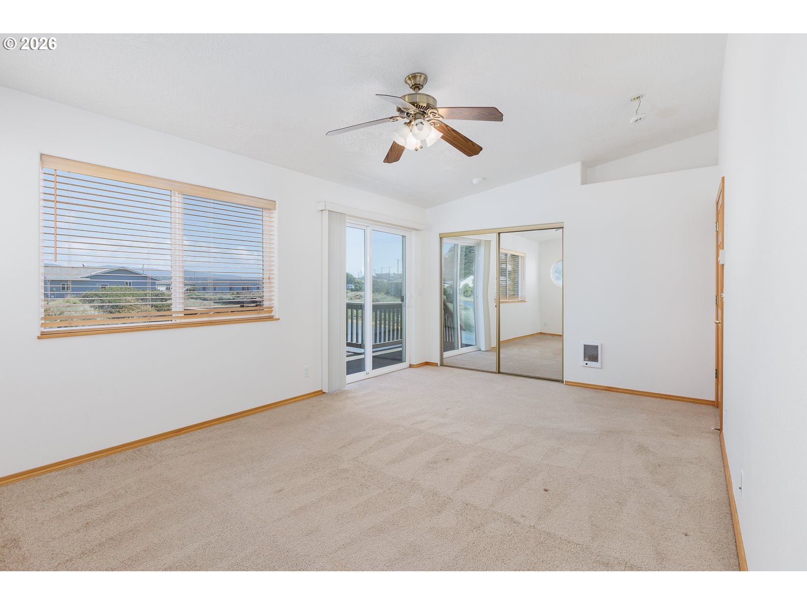 1001 Nw Pacific Way Property Photo 13