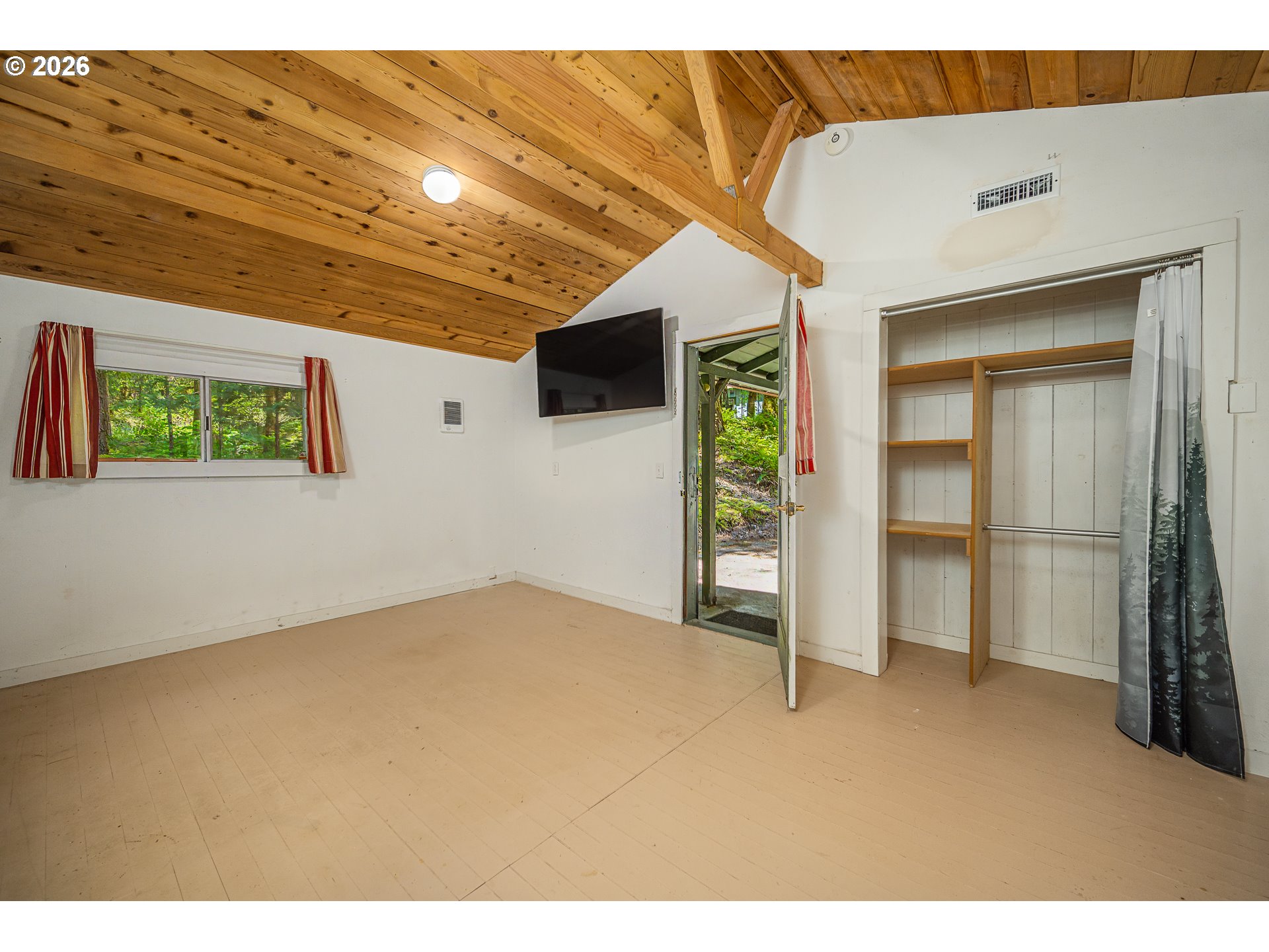49091 Salt Creek Rd Property Photo 16