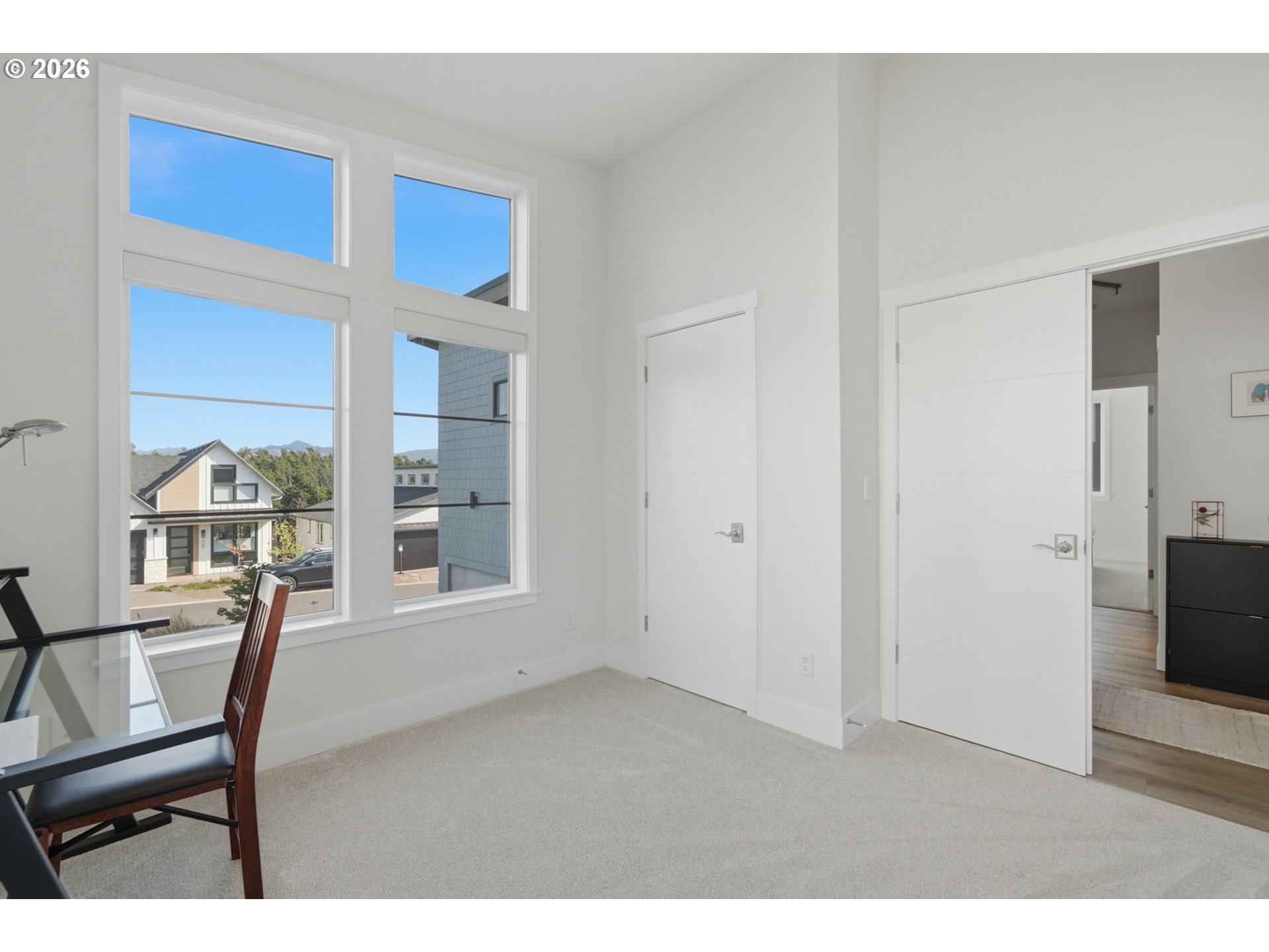 557 Sea View Dr Property Photo 7